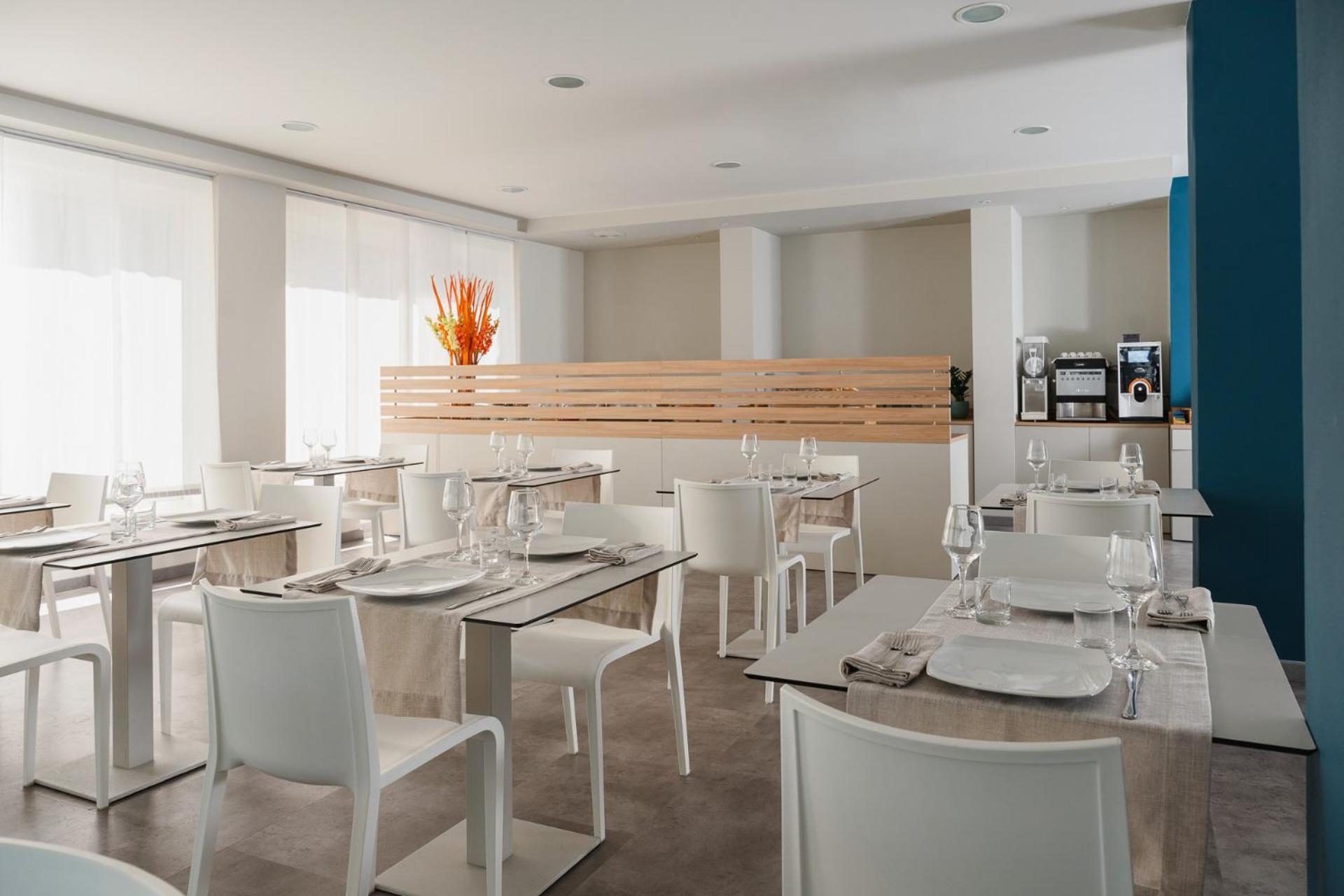 Hotel Embassy Riccione Exterior photo